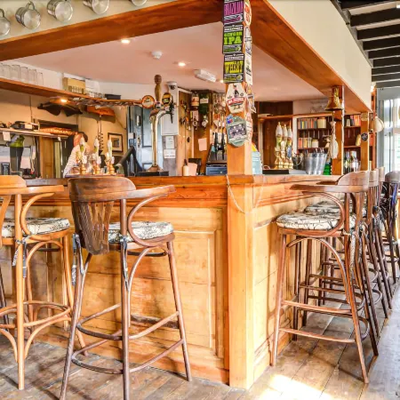 Thames Head Inn