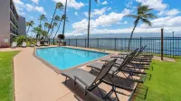 Sea La Vie Secluded Oceanfront condo, Magical Sunrise romantic honeymoon Getaway - Pools