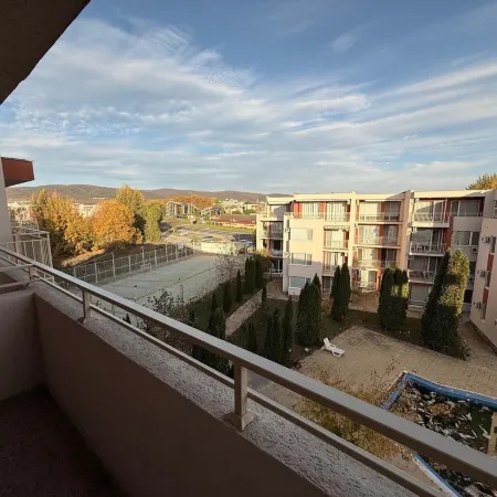 Apartment - Sleeps 6, Pet Friendly & 6 Pools
