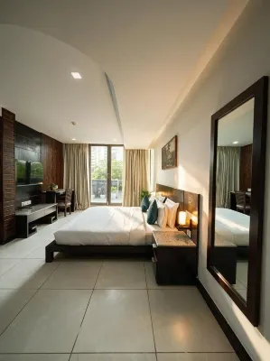 Oasis One - 2-Star