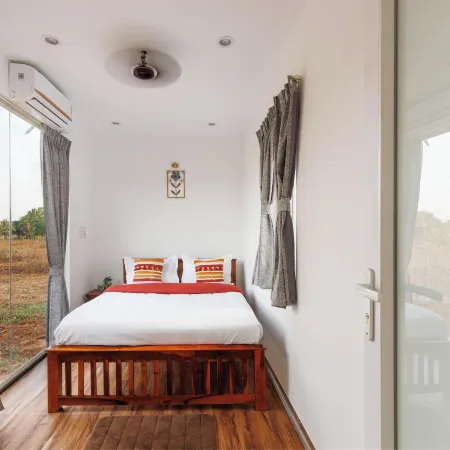 Airavati Villa by Stayjade Pvt Pool1hr HSR 3bhk