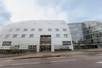 宜必思貝桑松市酒店 - 停車場