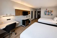 Microtel Inn & Suites by Wyndham Macon - С тренажерным залом