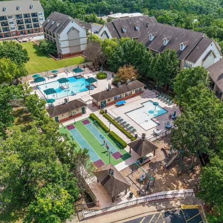 French Quarter Resort by CoolVacay