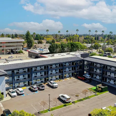 Hyland Inn Near Pasadena Civic Center