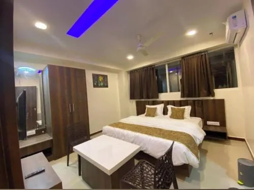 Hotel Rose Palace - 2-Star
