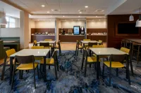 Fairfield Inn & Suites Cut Off-Galliano - servizio colazione