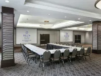 Delta Hotels Edmonton Centre Suites Hotels near Epcor Tower