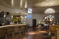 The Art Hotel & Resort - ที่มีบาร์