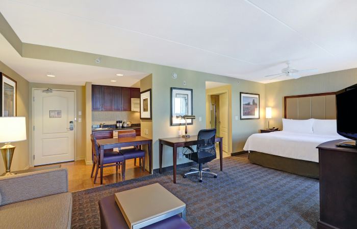 Homewood Suites by Hilton Cambridge-Waterloo, Ontario