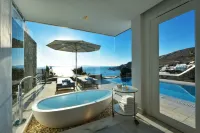 Mykonos Grand Hotel & Resort - Hot Tub