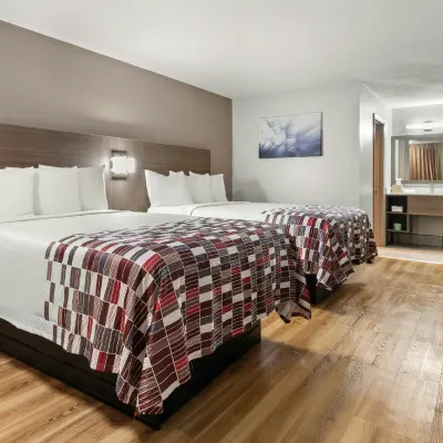 Red Roof Inn Memphis - Graceland/ Airport Hotel berhampiran Gereja Tabernakel Injil Sepenuh