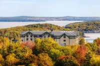 Hampton Inn Bar Harbor - Kitchens
