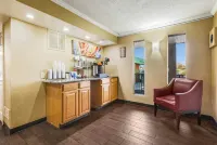 Red Roof Inn Cincinnati Airport–Florence/ Erlanger - Pet friendly