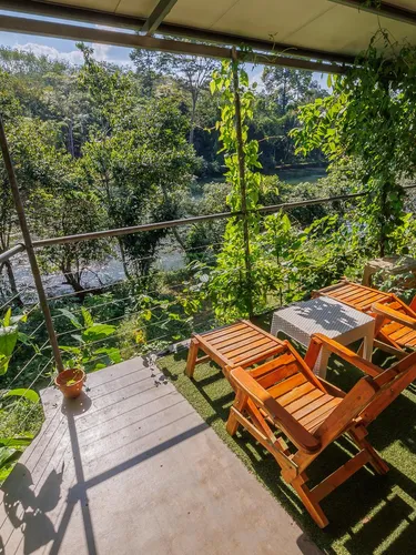 รูปภาพของรีสอร์ทบ้านดิน เชี่ยวหลาน