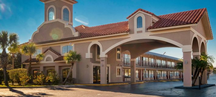 Red Roof Plus+ St Augustine Hotels in St. Johns County