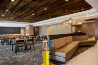 SpringHill Suites Chester - breakfast