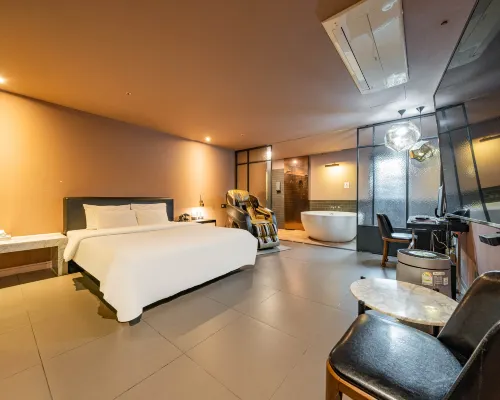 Vine Hotel Hotels near Ildong Park