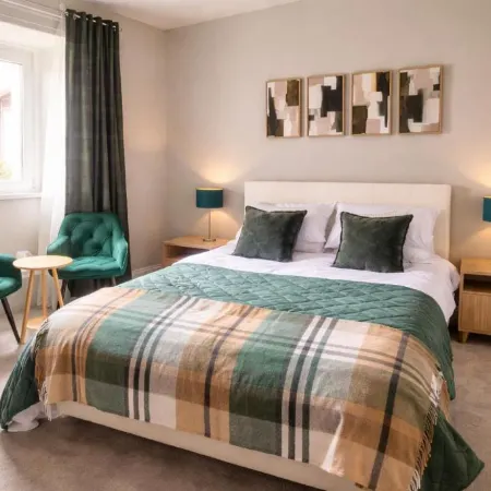 The Station Hotel Hotels in Elgin
