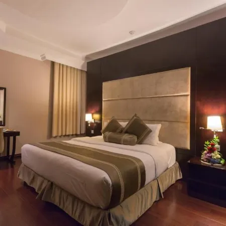Veloran Hotel