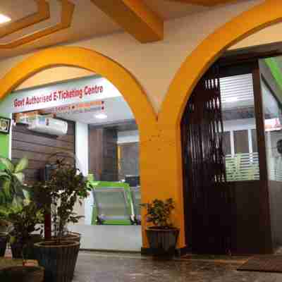 Hotel Sai Palace Inn Hotel Exterior