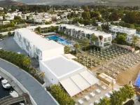 Lugga Boutique Hotel & Beach Hotels in Ortakentyahşi Mahallesi