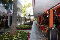Tradewinds All Suite Hotel - 3-Star