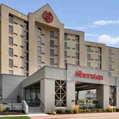 Sheraton Madison Hotel Hotel Exterior