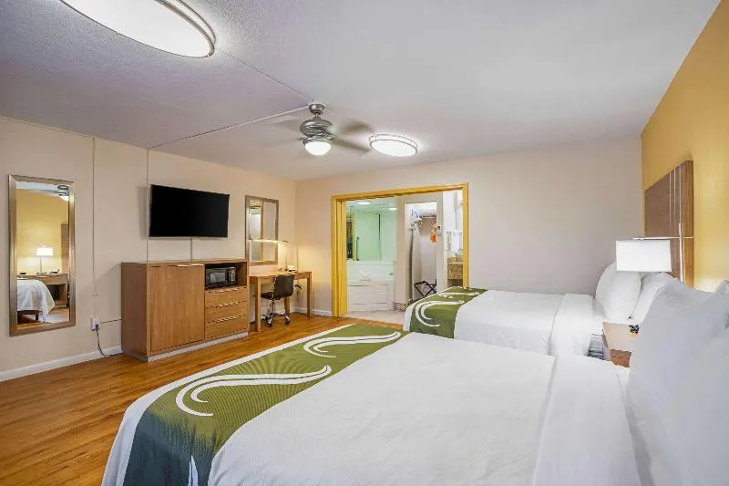 Quality Inn & Suites Airport - Cruise Port Hollywood