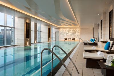 屋内プール シャングリ・ラ 東京の写真