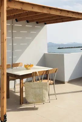 Fotaki's Home - Comfortable Newbuilt 2 Bedroom Home, 20 Meters from the Sea - วิวภูเขา