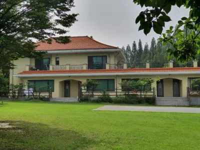 Damyang Paradise Pension Bogugsa附近的飯店