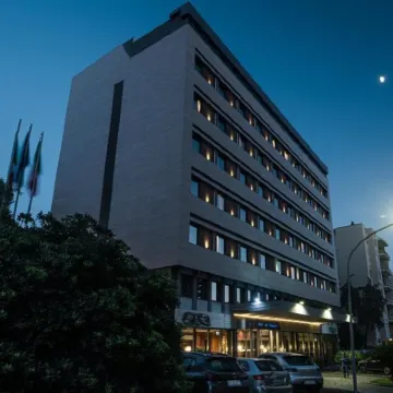 Hotel Dei Congressi Hotels near Marconi Metro Station