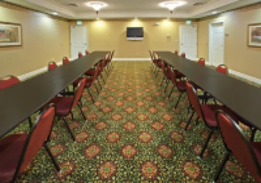 智選假日套房酒店玉蘭湖哥倫比亞省 by IHG 哥倫比亞縣酒店