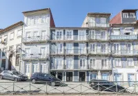 Miragaia Riverside Suites. Hotels in Miragaia