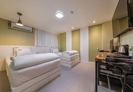 숙소 내부 전경 2