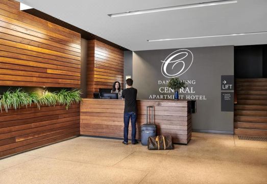 3. 푼틸 단데농..