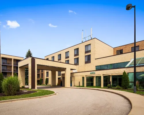 Best Western East Towne Suites Hotels in Dane County