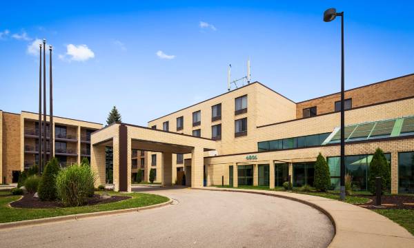 Best Western East Towne Suites