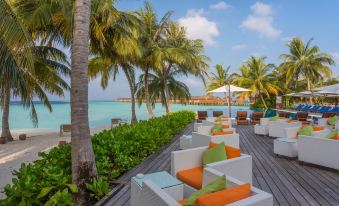 Vilamendhoo Island Resort & Spa