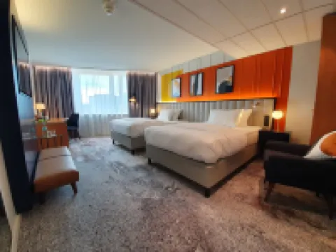 voco DUSSELDORF SEESTERN by IHG Hotels near Seestern