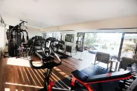 Aerostop Hotel and Restaurant - gimnasio
