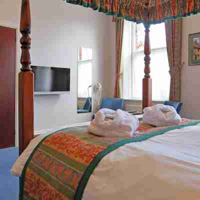 Saxonville Hotel Rooms