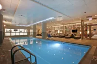 Embassy Suites by Hilton Chicago Downtown River North