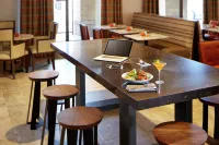 Hilton Garden Inn San Diego Old Town/Sea World Area - bar