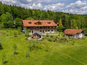 5 Sterne Wohnung Schwarzeck direkt am Nationalpark Bayerischer Wald, 4 Gäste