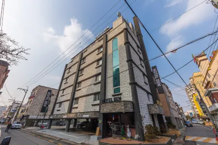 Chungju Ben Hotel Отели рядом с достопримечательностью «Национальный музей Чхонджу»