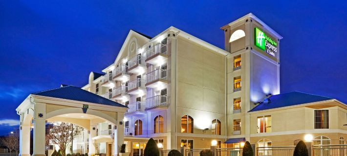 Holiday Inn Express & Suites ASHEVILLE SW - OUTLET CTR AREA by IHG Hotels in Asheville