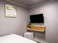 加山 Some汽車旅館 鄰近加山數碼城的酒店