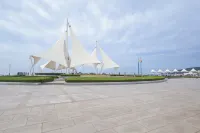 Jun Sao Zhi Jia International Coastal Baths Large Three-Bedroom Two-Bath Apartment (Huanhai Road)